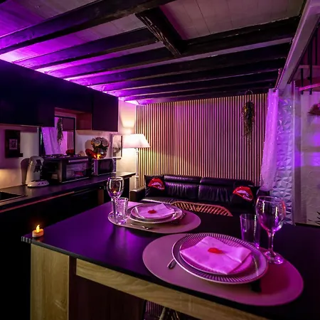 Appartement Avec Jacuzzi Privatif A Centre 10mn Des Plages *