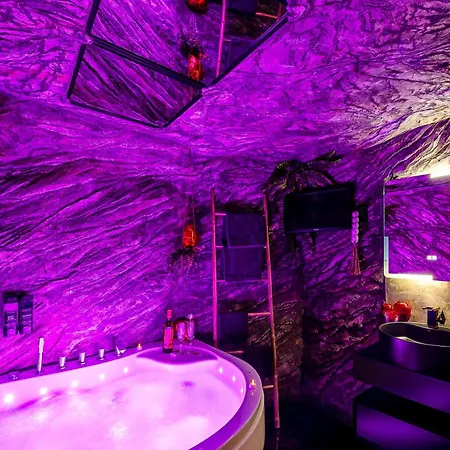 Appartement Avec Jacuzzi Privatif A Centre 10mn Des Plages *